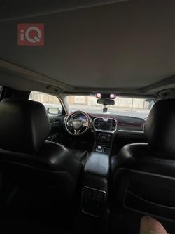 كرايسلر 300